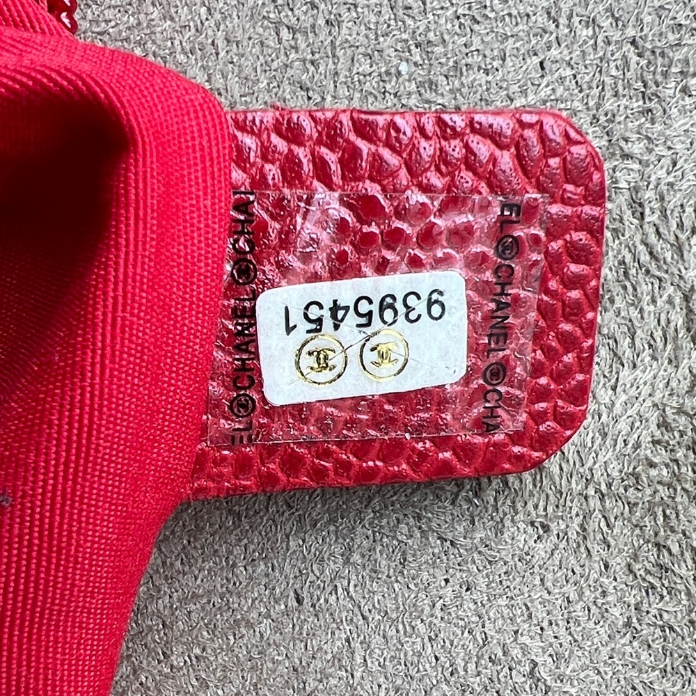 Chanel Red Quilted vintage shoulder bag - Picture 9 of 10